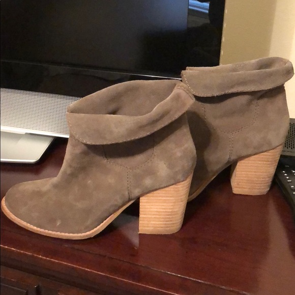 Splendid Booties - Picture 2 of 5